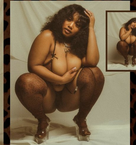 Oyastorms pretty pornstar photos