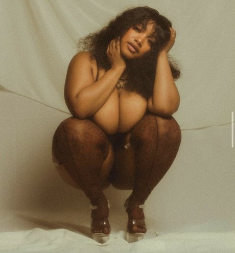 Oyastorms pornstar nudes pictures