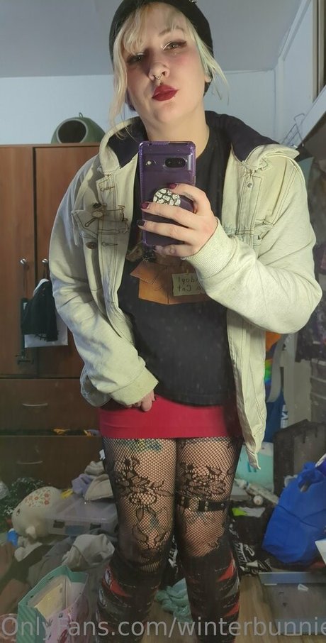 winterbunnieeoffree sexy pornstar img