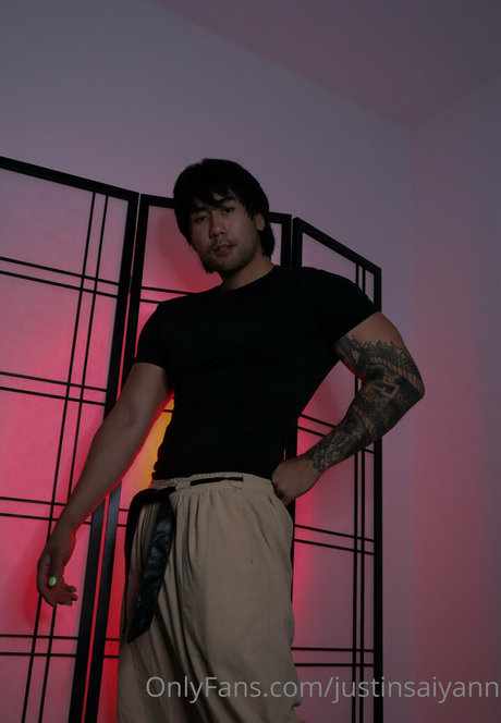 justinsaiyann model pretty photo