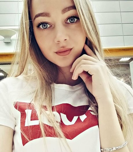 alinalovely pretty actress images