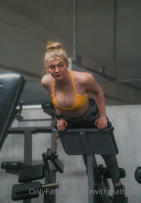 milf shower onlyfans beautiful xxx img