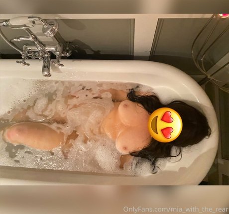 mia with the rear sex actress pictures