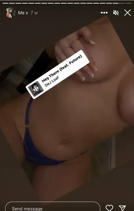 Ebony Maisie nude model image