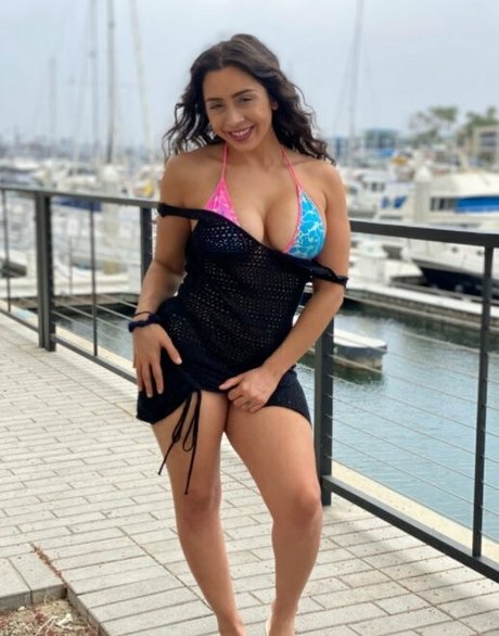 reallillyhallxx sexy pornstar img