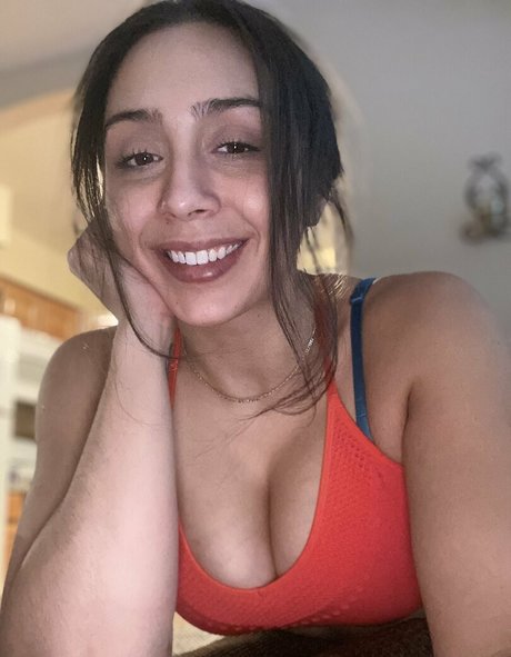 reallillyhallxx naked actress galleries