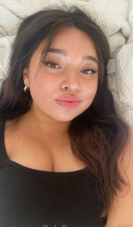 titskiii model xxx pictures