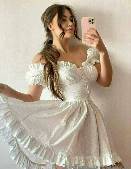 aria xxx model nudes img