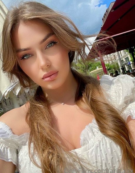 aria xxx nudes pornstar gallery