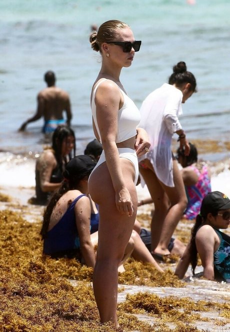 asian top onlyfans sexy nudes images