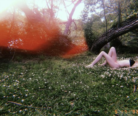 babymystic model nice pic