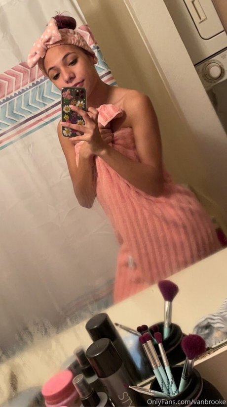 Vanbrooke star porn picture