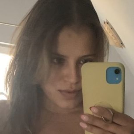 Trisone beautiful star images