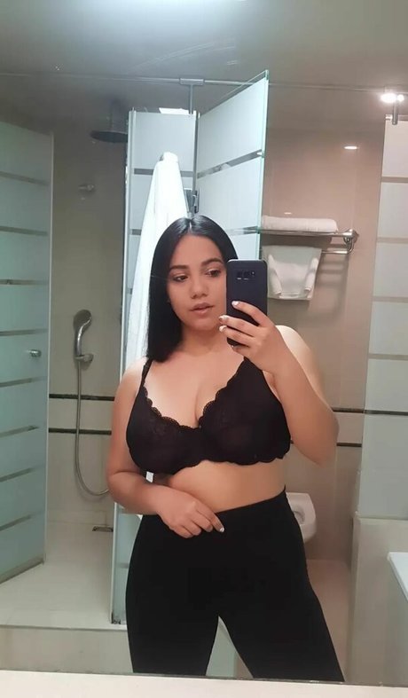 Toomuchtumbao star nudes pics