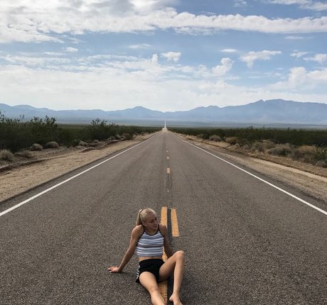 Juliette Bossu pornstar naked photos