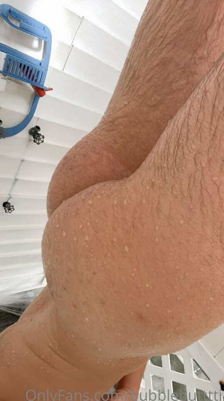 bubblebuttttj pornographic model pic