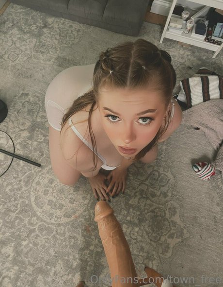 town free star adult pictures