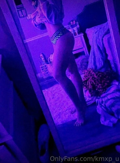 kmxp u porn actress image