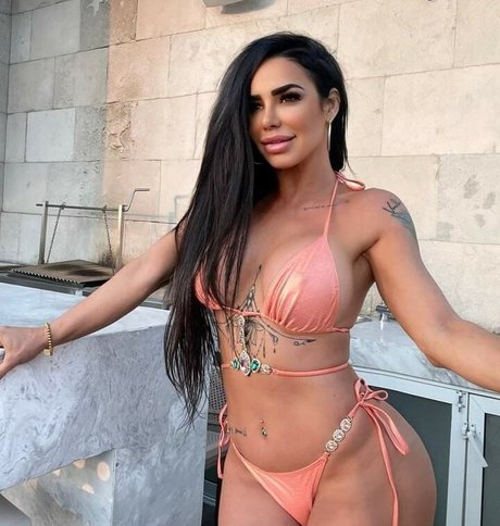 Lis Vega model beautiful images