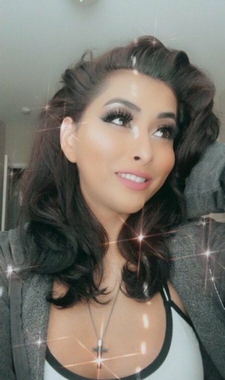 tenshi oh sex model photo