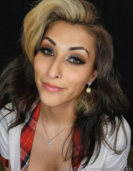 asian fingering onlyfans xxx picture