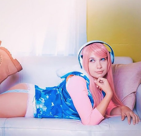 redhead deepthroat onlyfans adult pictures