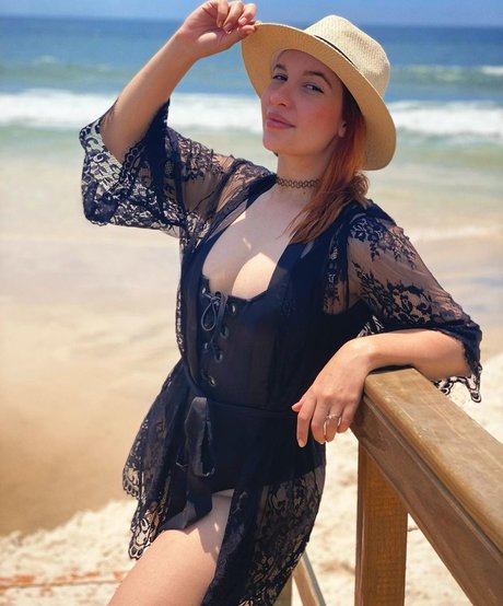 Lara Lunardi best star img