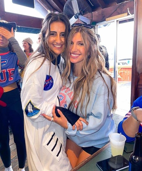 Maddie Clark model porn pics