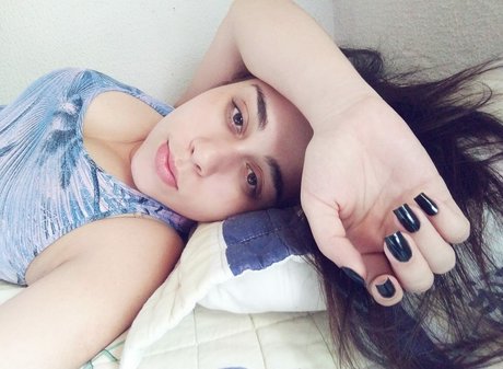 millenecarolina xxx star images