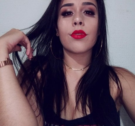 millenecarolina model sexy photo