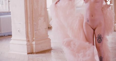 brown onlyfans hot nude pics