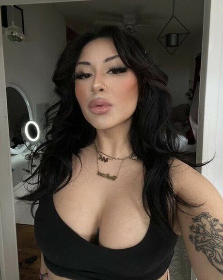 scarlettviv star sexy images