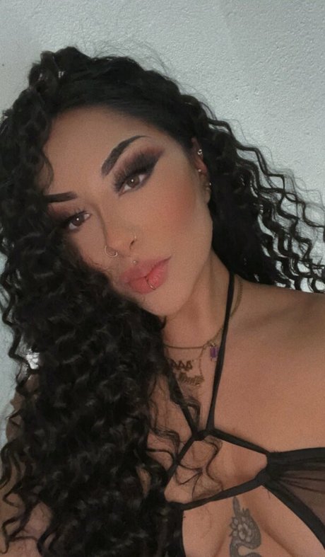 scarlettviv pornstar nudes galleries