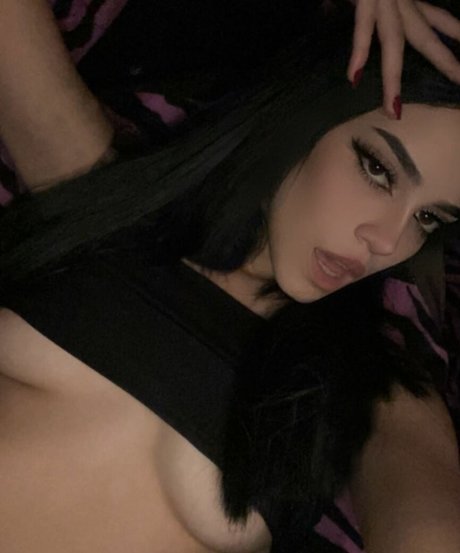 gothg1rl nudes model gallery