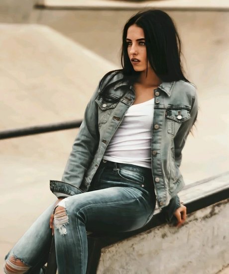 Alex Taylor star top archive