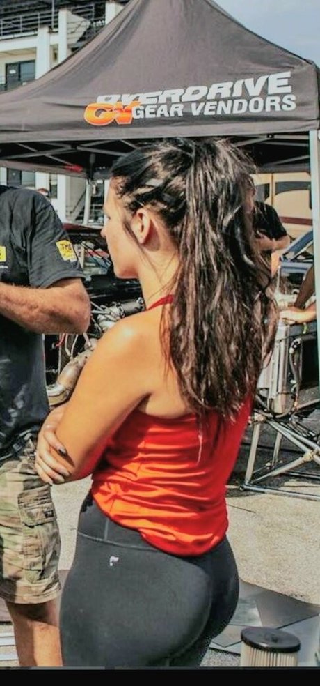 tiktok stars onlyfans pretty img