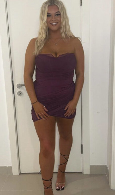 Alexandra Spencer sexy star galleries