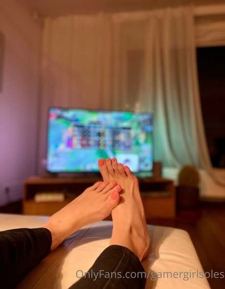 gamergirlsoles star hd galleries