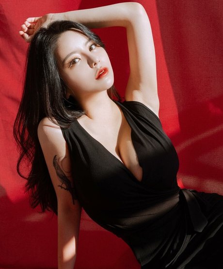 jjj8532 pretty actress archive