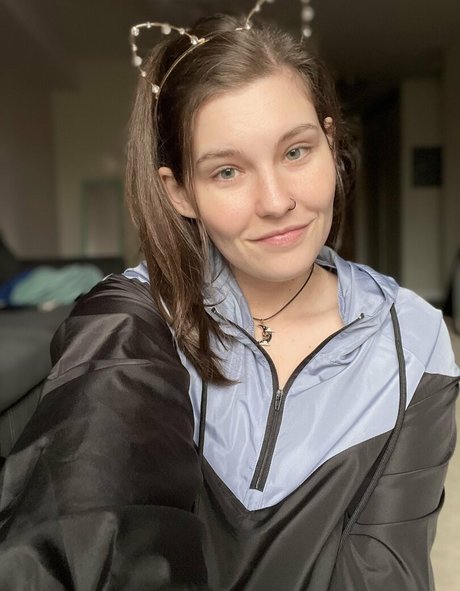 KaleyKatttMeow pornstar exclusive photo