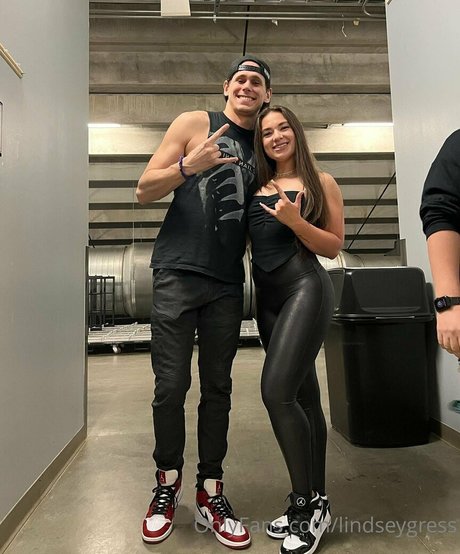 lindseygress model sex pictures