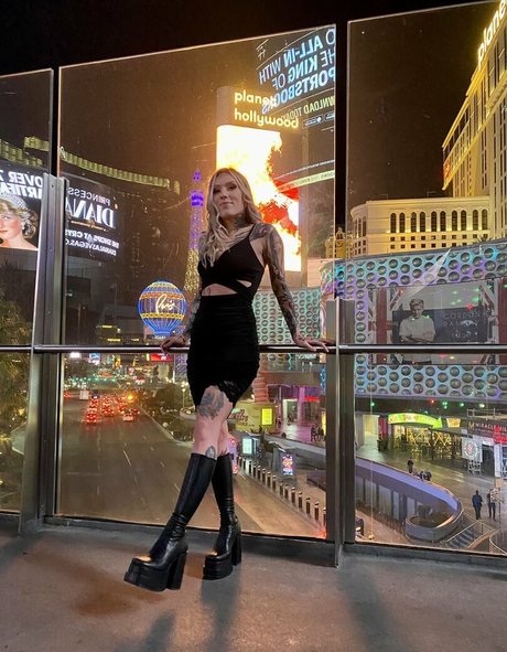 Pterodactylsftw pornographic star photos