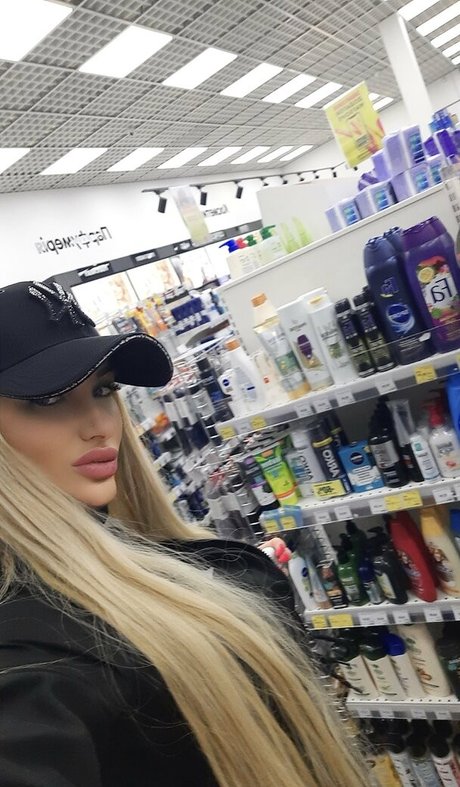 mom onlyfans free nude galleries