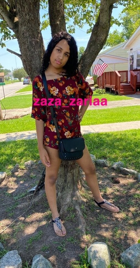 Zaza Zariaa nudes actress pics