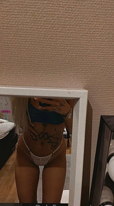 antyz perfect actress photos