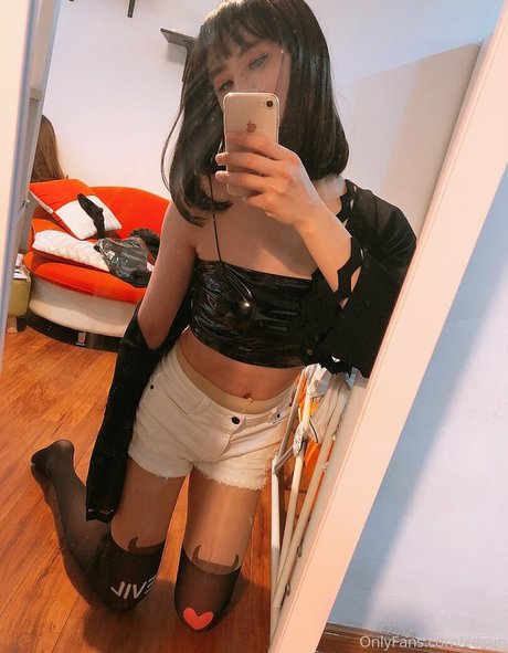 cdxun nude pornstar picture