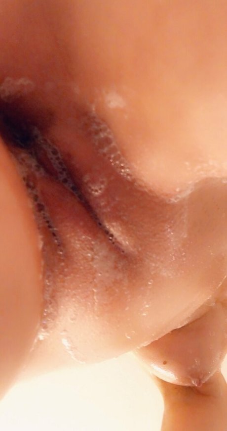 hot wet lilly xxx model galleries