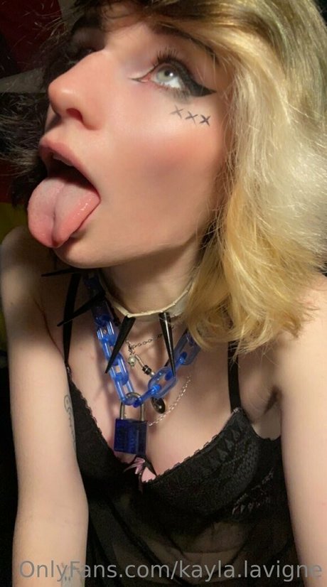 kayla lavigne nudes actress pictures