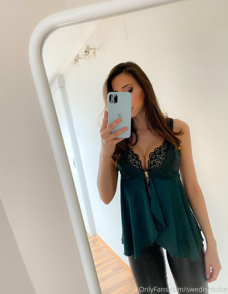 lesbian pussy onlyfans art porn archive