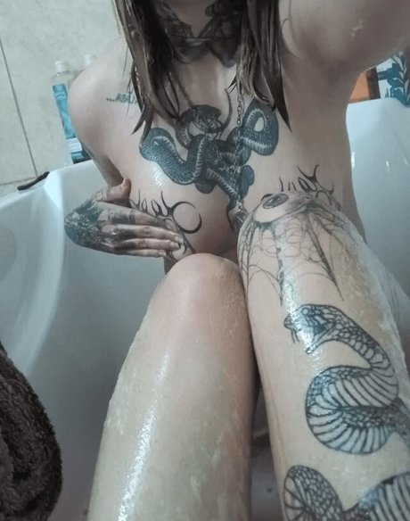 Satana 7 nude star archive